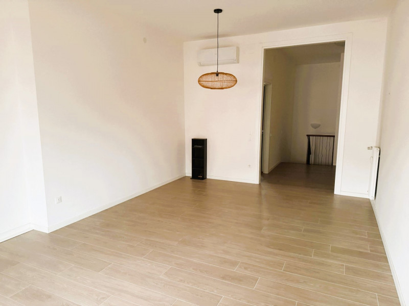 TRICAMERE RISTRUTTURATO CON TERRAZZO, TAVERNA E GARAGE DOPPIO. EURO 1300 MENSILI CANONE AGEVOLATO...