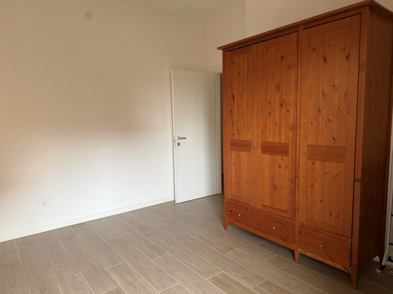 TRICAMERE RISTRUTTURATO CON TERRAZZO, TAVERNA E GARAGE DOPPIO. EURO 1300 MENSILI CANONE AGEVOLATO...