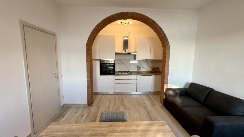 Disponibile in affitto bifamiliare disposta in orizzontale su un unico livello, al piano primo e ...