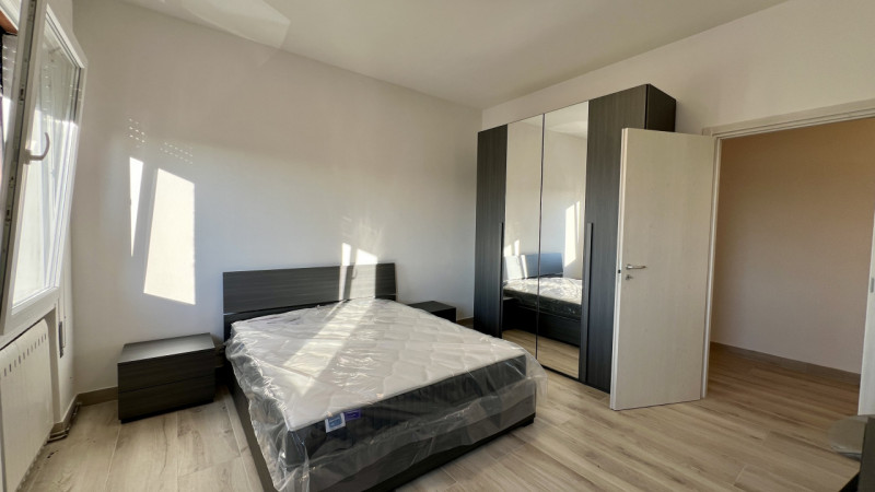 Disponibile in affitto bifamiliare disposta in orizzontale su un unico livello, al piano primo e ...