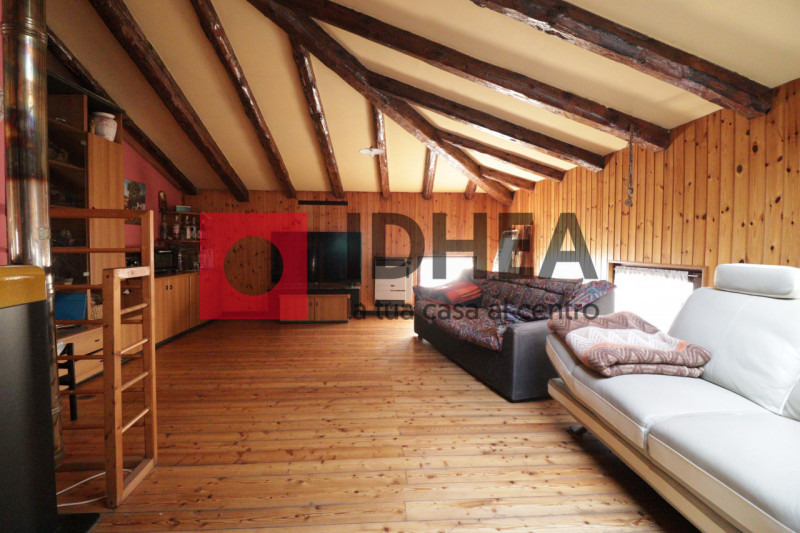 MASERADA SUL PIAVE - CANDELU'

""" RIFERIMENTO FGMA1 """

Visita il nostro sito https://idhea.it/...