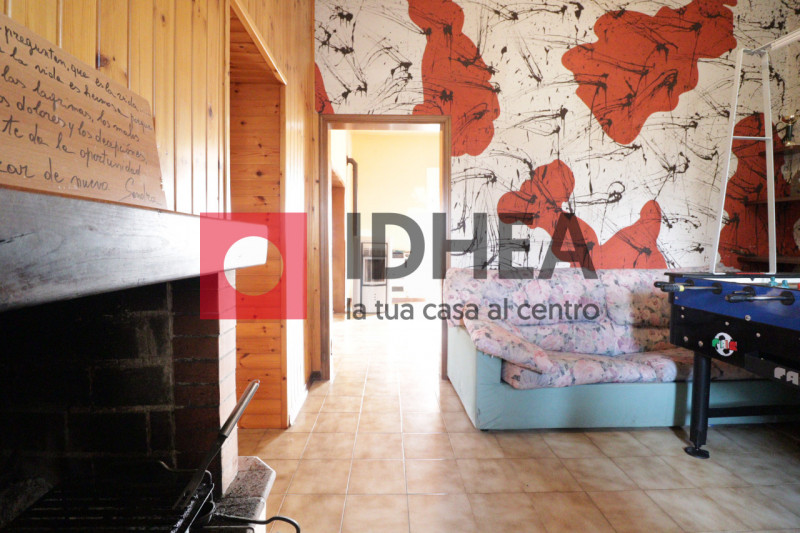 MASERADA SUL PIAVE - CANDELU'

""" RIFERIMENTO FGMA1 """

Visita il nostro sito https://idhea.it/...