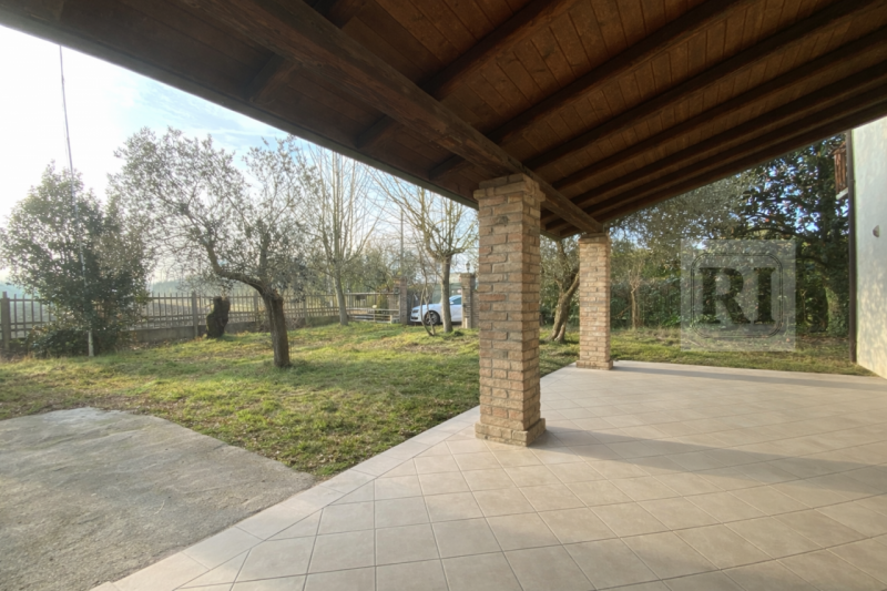 Unità abitativa principale – pronta all’uso L’unità principale si presenta in buone condizioni ge...