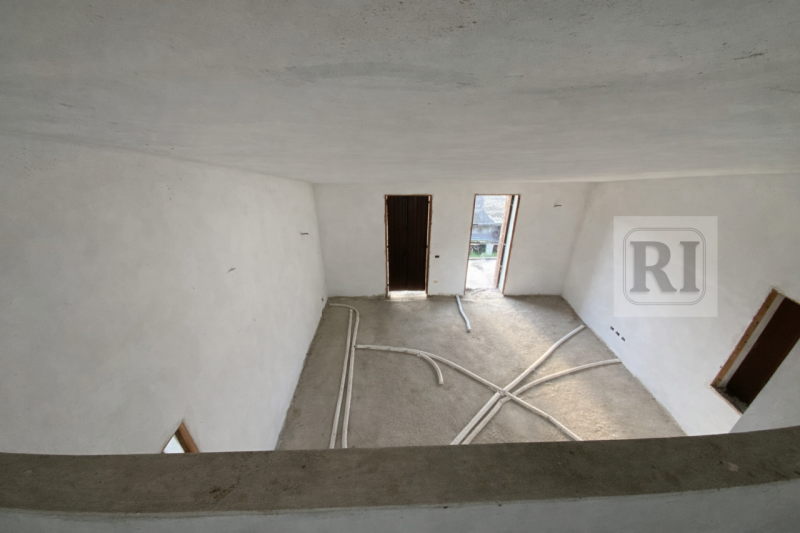 Unità abitativa principale – pronta all’uso L’unità principale si presenta in buone condizioni ge...