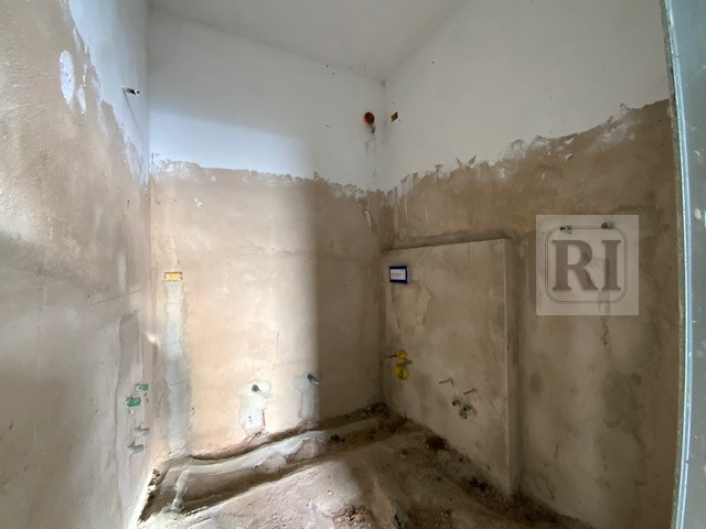 Unità abitativa principale – pronta all’uso L’unità principale si presenta in buone condizioni ge...