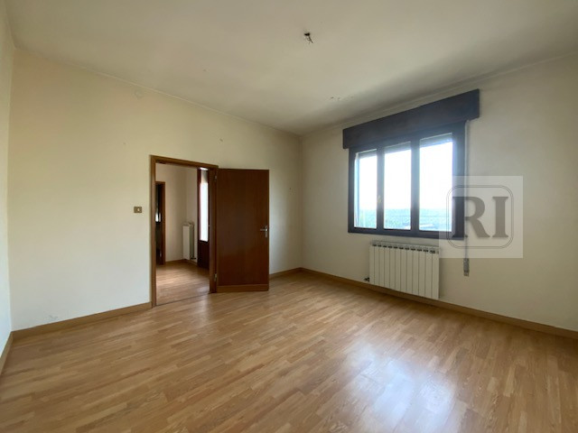 Unità abitativa principale – pronta all’uso L’unità principale si presenta in buone condizioni ge...