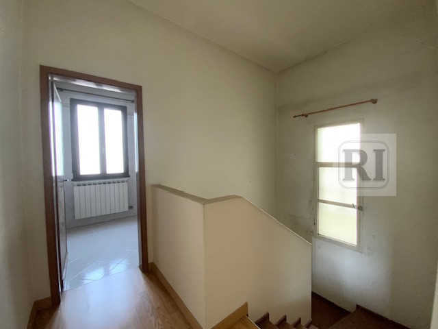 Unità abitativa principale – pronta all’uso L’unità principale si presenta in buone condizioni ge...