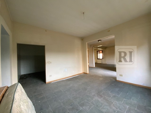 Unità abitativa principale – pronta all’uso L’unità principale si presenta in buone condizioni ge...