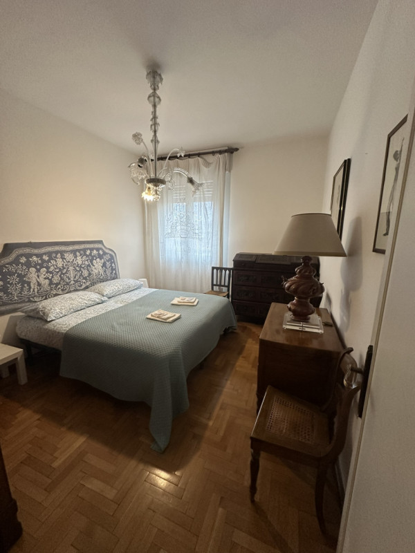 Sito in via Facciolati e comodo a tutti i servizi, affittasi appartamento arredato a SPECIALIZZAN...