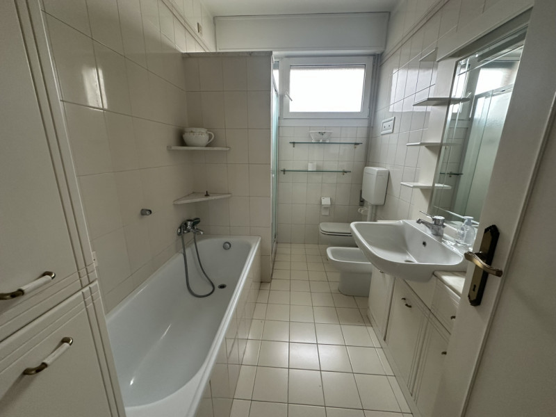 Sito in via Facciolati e comodo a tutti i servizi, affittasi appartamento arredato a SPECIALIZZAN...