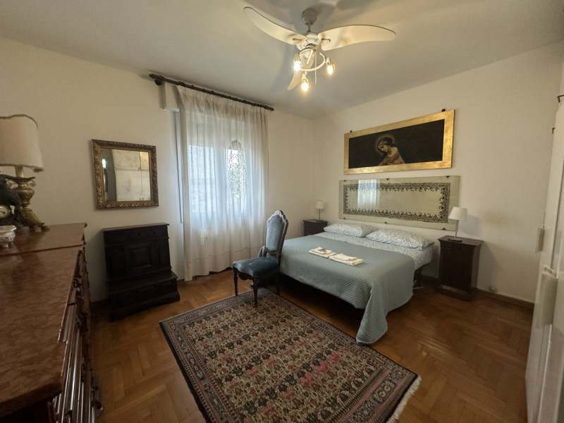 Sito in via Facciolati e comodo a tutti i servizi, affittasi appartamento arredato a SPECIALIZZAN...