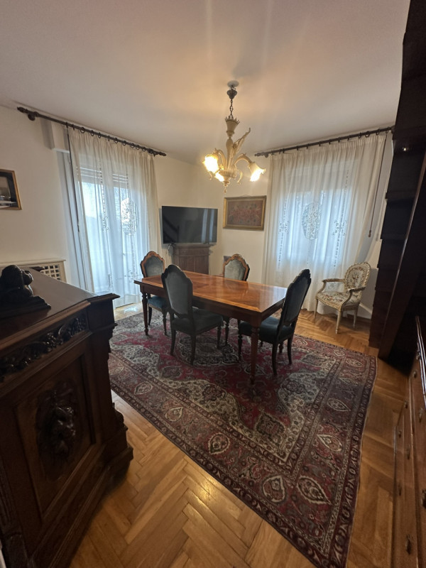 Sito in via Facciolati e comodo a tutti i servizi, affittasi appartamento arredato a SPECIALIZZAN...