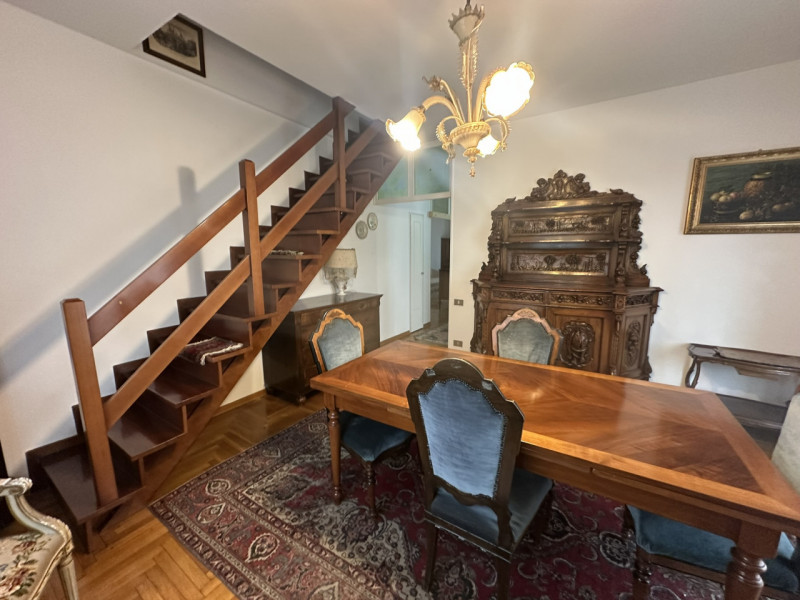 Sito in via Facciolati e comodo a tutti i servizi, affittasi appartamento arredato a SPECIALIZZAN...