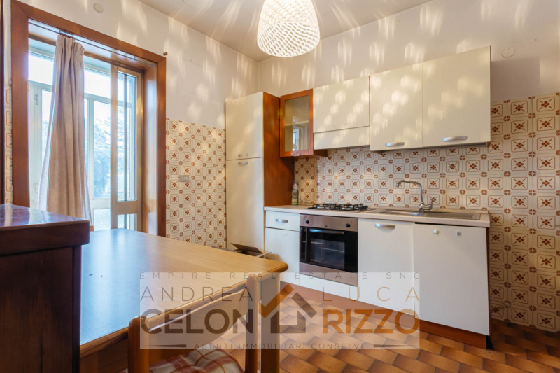 Nel cuore di Pozzonovo, in posizione centrale e comoda a tutti i servizi, si trova questa abitazi...