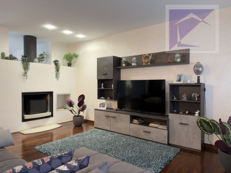 Nel cuore di Camposampiero, in pieno centro paese, proponiamo in vendita esclusivo appartamento d...