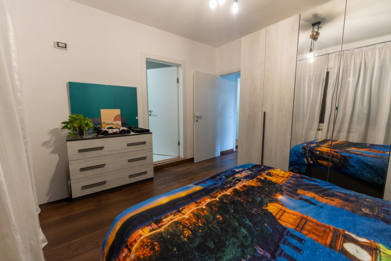 Proponiamo in vendita un'interessante multiproprietà di circa 300 mq situata nel Comune di Brugin...