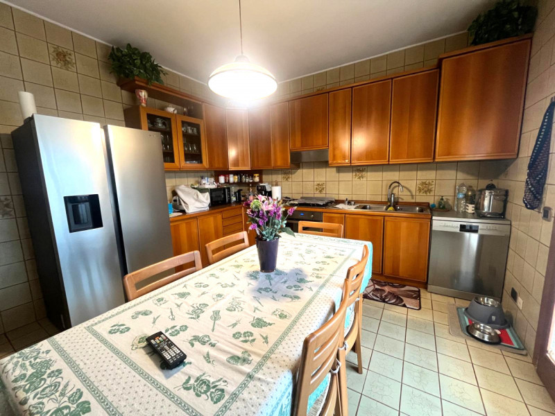 VILLATORA: CLASSE ENERGETICA A1 - EPgl,nren 82,82 KWh/mq anno.
In tranquillo quartiere residenzia...