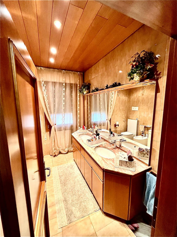 VILLATORA: CLASSE ENERGETICA A1 - EPgl,nren 82,82 KWh/mq anno.
In tranquillo quartiere residenzia...