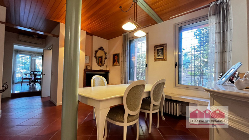 MONTE BERICO: BICAMERE COMPLETAMENTE ARREDATO CON TERRAZZA, GARAGE E CANTINA. RIF. 2223 RICHIESTA...