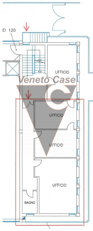 Nella zona industriale est di Padova, su strada di forte passaggio, vicino a tangenziale e casell...