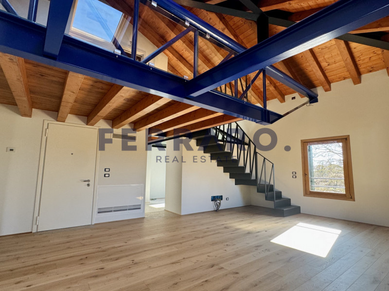 Treviso, Santa Maria del Rovere. Codice AV32.

A pochi passi dal quartiere di Santa Maria del Rov...