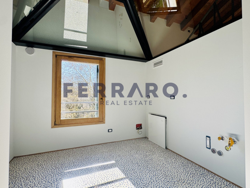 Treviso, Santa Maria del Rovere. Codice AV32.

A pochi passi dal quartiere di Santa Maria del Rov...