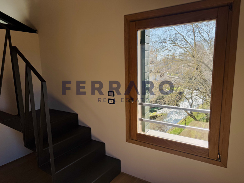 Treviso, Santa Maria del Rovere. Codice AV32.

A pochi passi dal quartiere di Santa Maria del Rov...