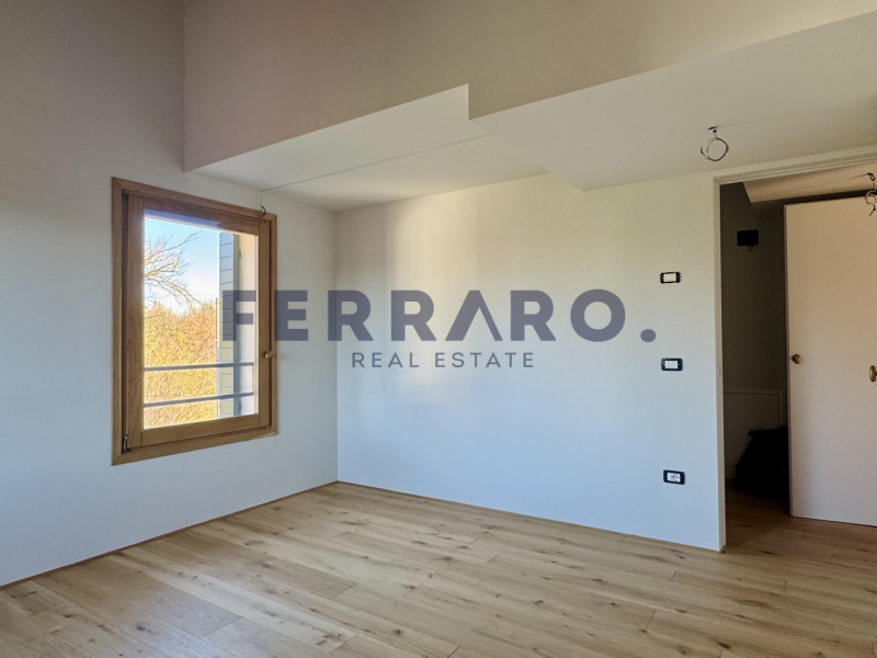 Treviso, Santa Maria del Rovere. Codice AV32.

A pochi passi dal quartiere di Santa Maria del Rov...