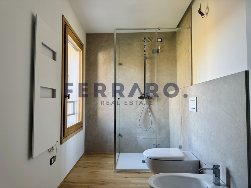 Treviso, Santa Maria del Rovere. Codice AV32.

A pochi passi dal quartiere di Santa Maria del Rov...