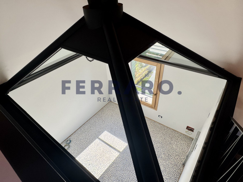 Treviso, Santa Maria del Rovere. Codice AV32.

A pochi passi dal quartiere di Santa Maria del Rov...