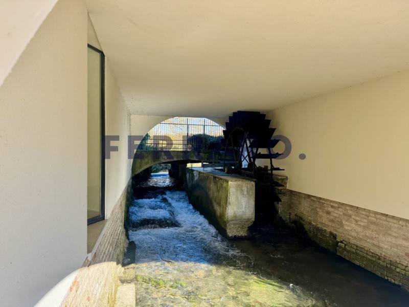 Treviso, Santa Maria del Rovere. Codice AV32.

A pochi passi dal quartiere di Santa Maria del Rov...