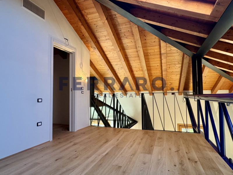 Treviso, Santa Maria del Rovere. Codice AV32.

A pochi passi dal quartiere di Santa Maria del Rov...