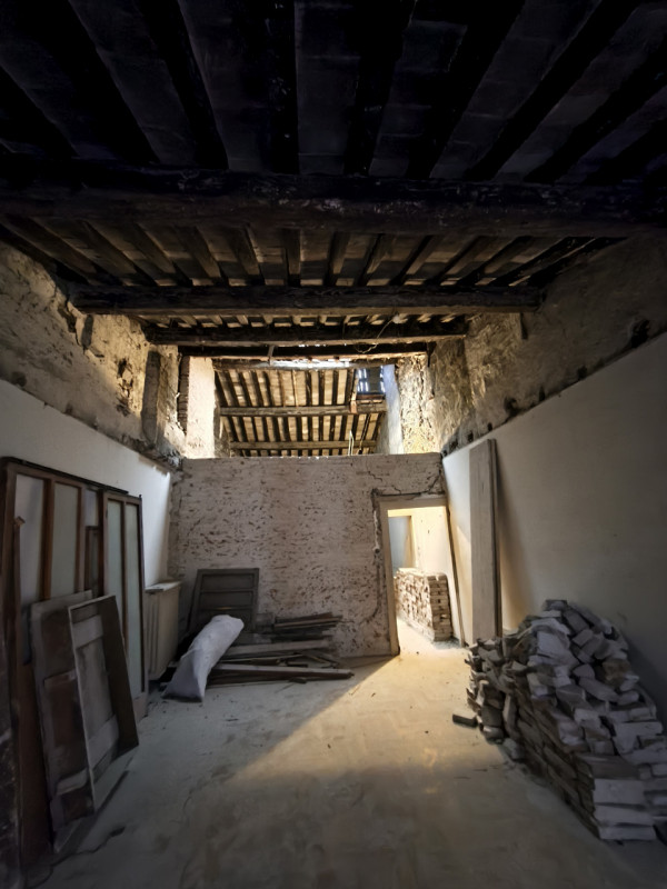 Scopri questa straordinaria opportunità di investimento a Savonarola, una delle zone più affascin...