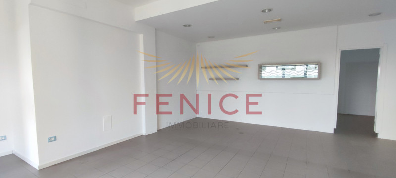 In affitto – Negozio commerciale di 75 mq a Bavaria (Nervesa della Battaglia)

Nel cuore di Bavar...