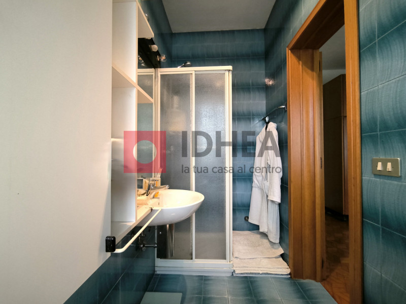 SILEA: CENTRO

In centro al paese, con tutti i servizi raggiungibili a piedi tra cui scuole, pani...