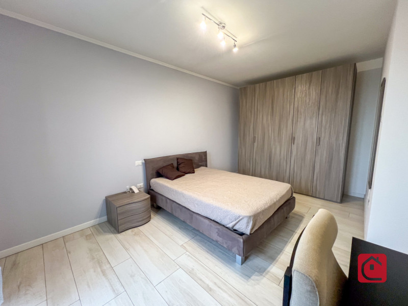 Proponiamo in vendita arioso appartamento di recentissima costruzione (2018) al secondo e ultimo ...