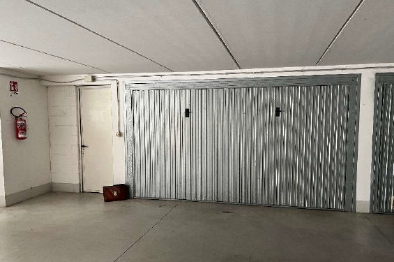 Rif. A.A.413-24

Vendita all'asta - appartamento al piano terra con garage in data 27 febbraio 20...