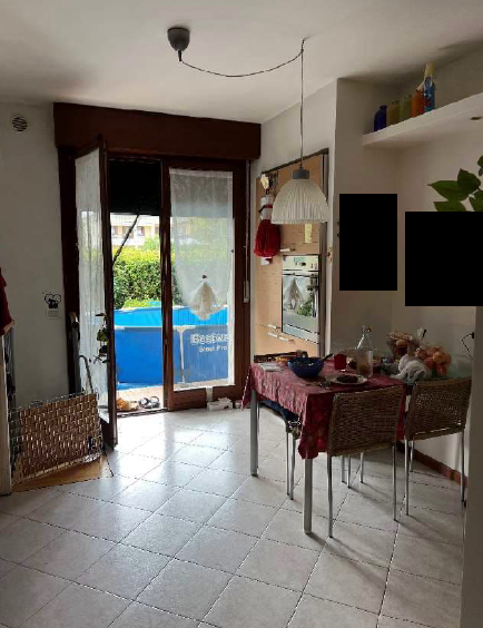 Rif. A.A.413-24

Vendita all'asta - appartamento al piano terra con garage in data 27 febbraio 20...