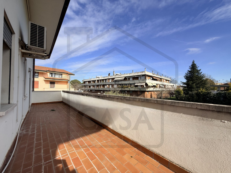 ABANO TERME - Appartamento duplex nel rinomato quartiere Pescarini, appartamento duplex situato a...