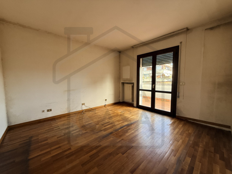 ABANO TERME - Appartamento duplex nel rinomato quartiere Pescarini, appartamento duplex situato a...