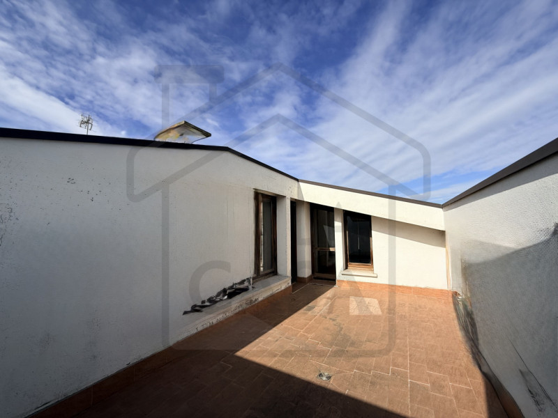 ABANO TERME - Appartamento duplex nel rinomato quartiere Pescarini, appartamento duplex situato a...