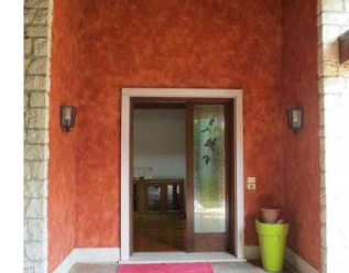 Rif. A.A.415-18

Vendita all'asta - villino su 3 livelli con giardino in data 27 febbraio 2026

D...