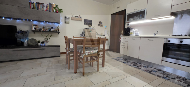 VIGODARZERE: Proponiamo, in esclusiva, a pochi passi dal centro su recente palazzina, un'incantev...