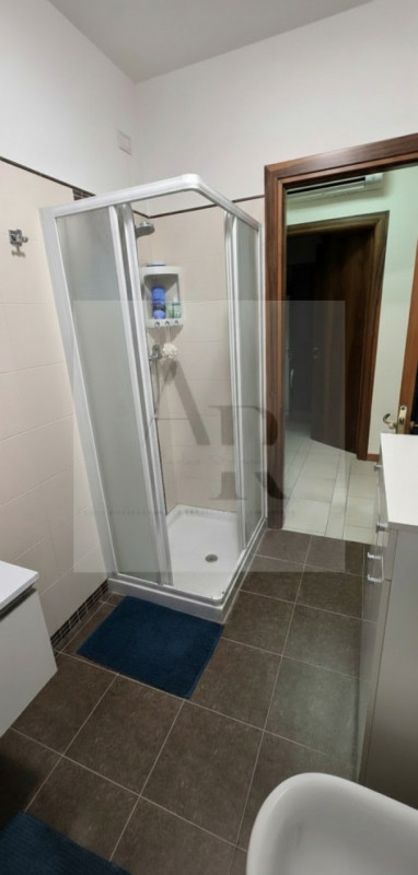 VIGODARZERE: Proponiamo, in esclusiva, a pochi passi dal centro su recente palazzina, un'incantev...