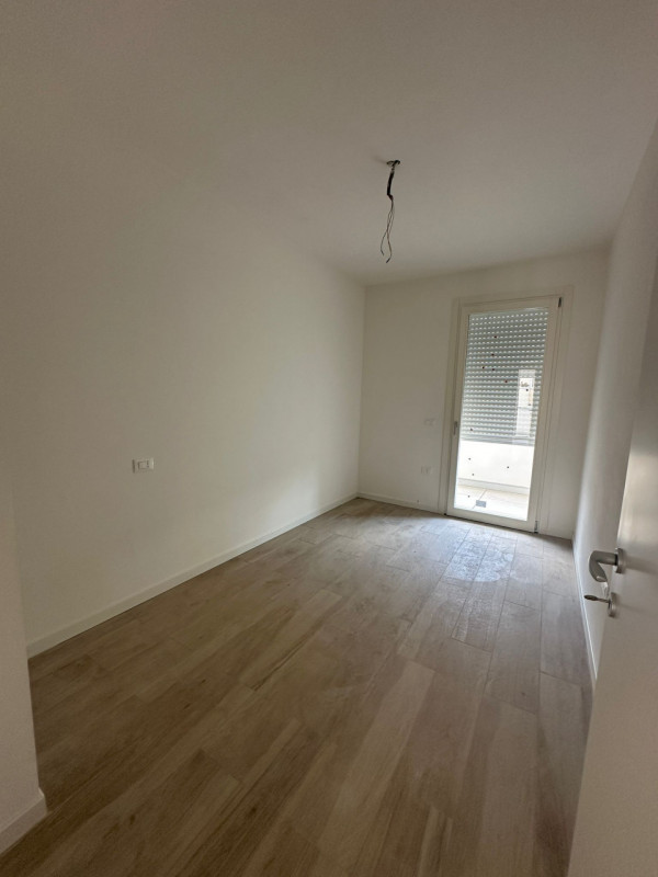 ✨ Vivi l’eleganza moderna nel cuore di Caselle – Selvazzano Dentro ✨

Se sogni una casa contempor...