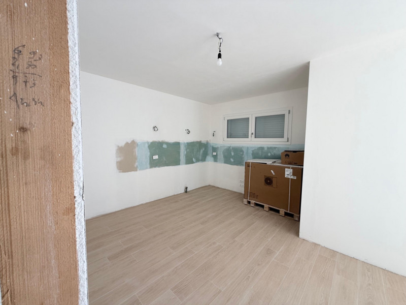 (Per INFO Fabrizio 333 7743912) Nel cuore del comune di Fonte, precisamente nella tranquilla e be...