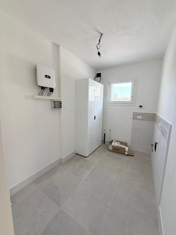 (Per INFO Fabrizio 333 7743912) Nel cuore del comune di Fonte, precisamente nella tranquilla e be...