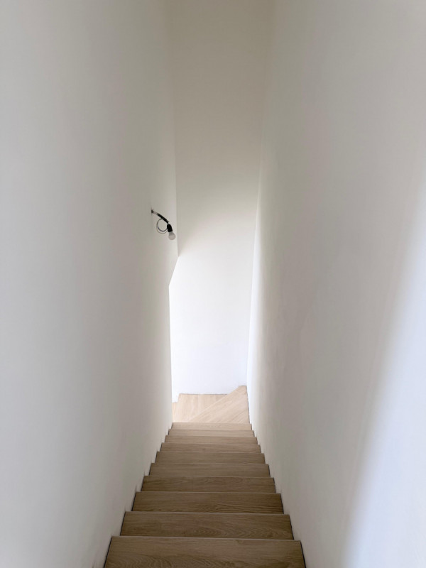 (Per INFO Fabrizio 333 7743912) Nel cuore del comune di Fonte, precisamente nella tranquilla e be...