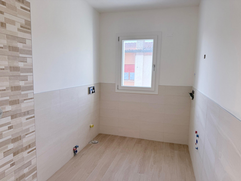 (Per INFO Fabrizio 333 7743912) Nel cuore del comune di Fonte, precisamente nella tranquilla e be...