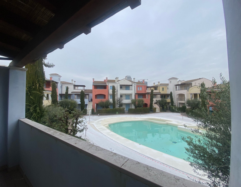 (Per INFO Mara 3481536890) A Jesolo, tra piazza Brescia e Piazza Drago, a soli 10 minuti a piedi ...